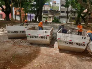 Caçamba para coleta de entulho na Zona Leste